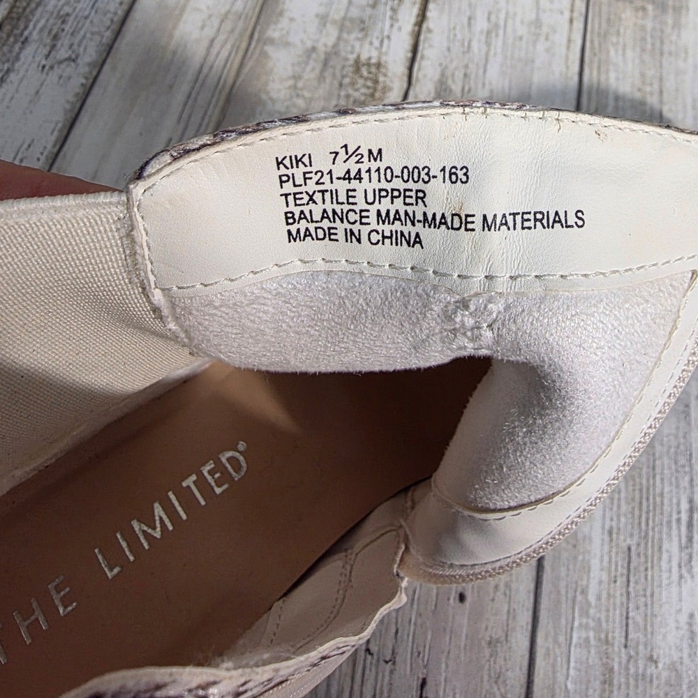 The Limited Kiki Snakeskin Textured Ankle Boots Cream Brown Block Heel Size 7.5M - Picture 7 of 10